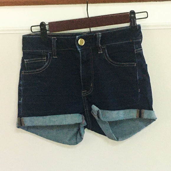 High-Rise Shortie - Picture 1 of 3